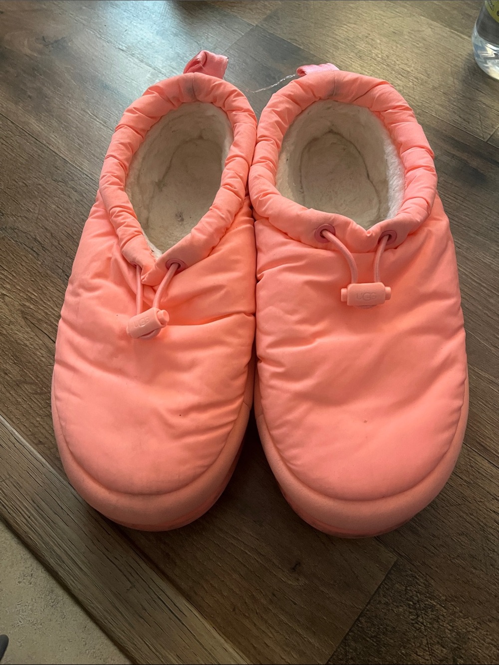 UGG MAXI CLOG SWEETHEART SHEEPSKIN COMFORT SLIPPERS WOMEN'S US SIZE 8